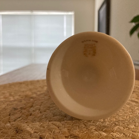 Vase - Picture 3 of 3